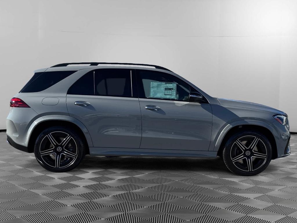 new 2025 Mercedes-Benz GLE 450 car, priced at $87,080