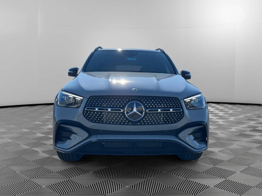 new 2025 Mercedes-Benz GLE 450 car, priced at $87,080