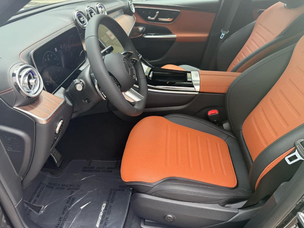 new 2025 Mercedes-Benz GLC 300 car, priced at $64,045