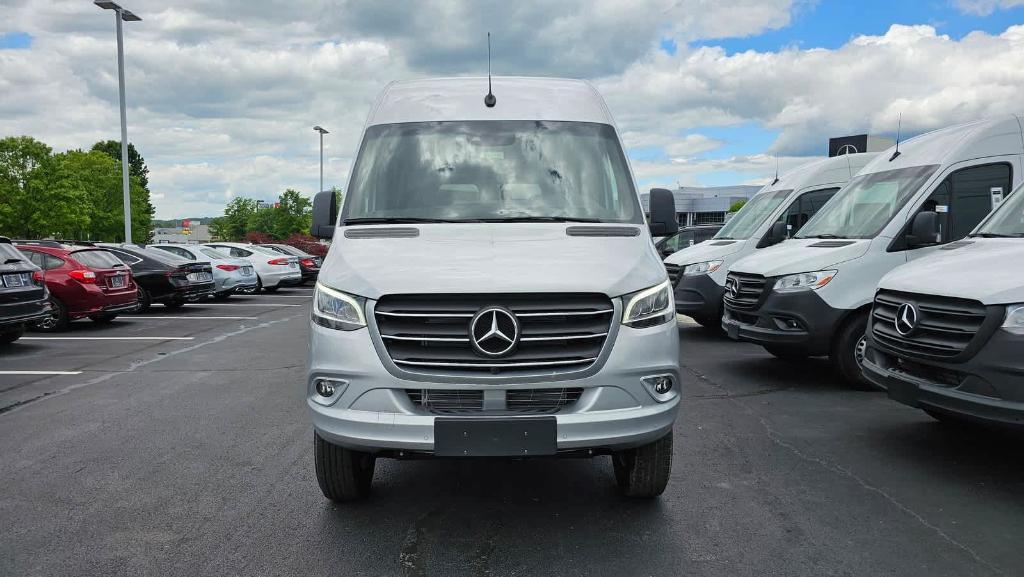 new 2024 Mercedes-Benz Sprinter 2500 car, priced at $87,853