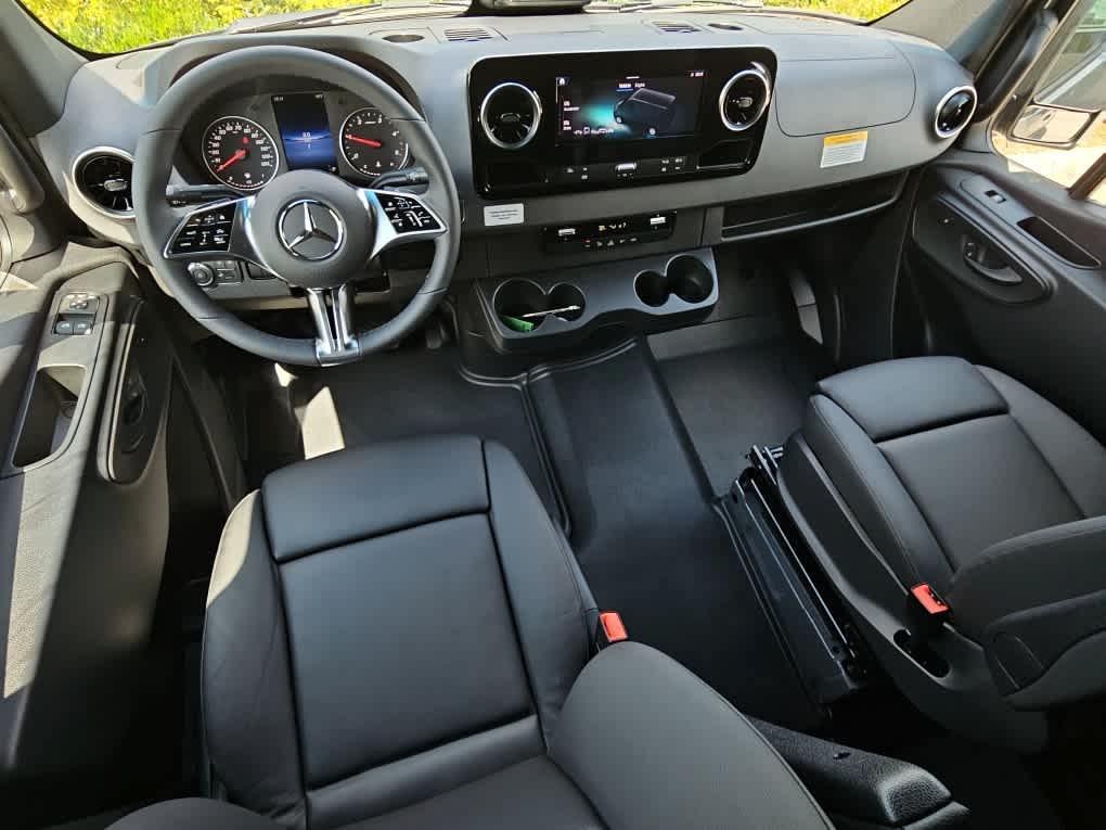 new 2025 Mercedes-Benz Sprinter 2500 car, priced at $78,695