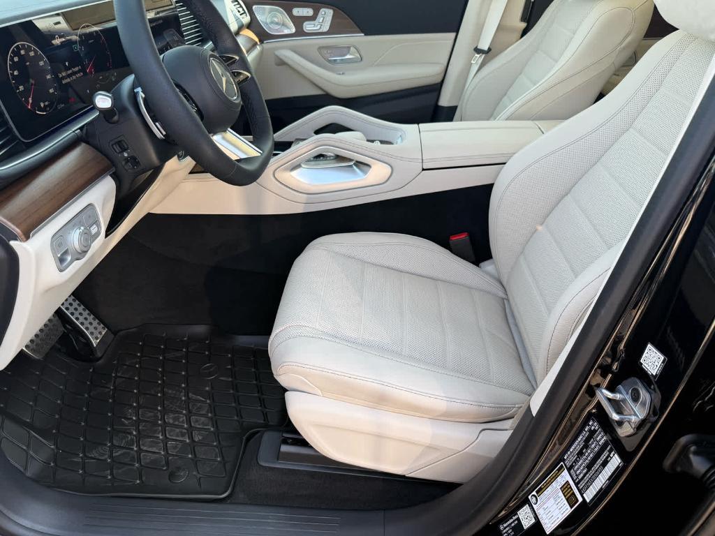 new 2026 Mercedes-Benz GLS 450 car, priced at $101,920