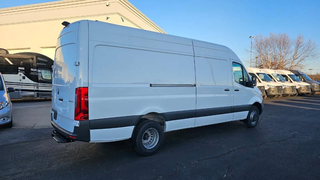 new 2024 Mercedes-Benz Sprinter 4500 car, priced at $74,415