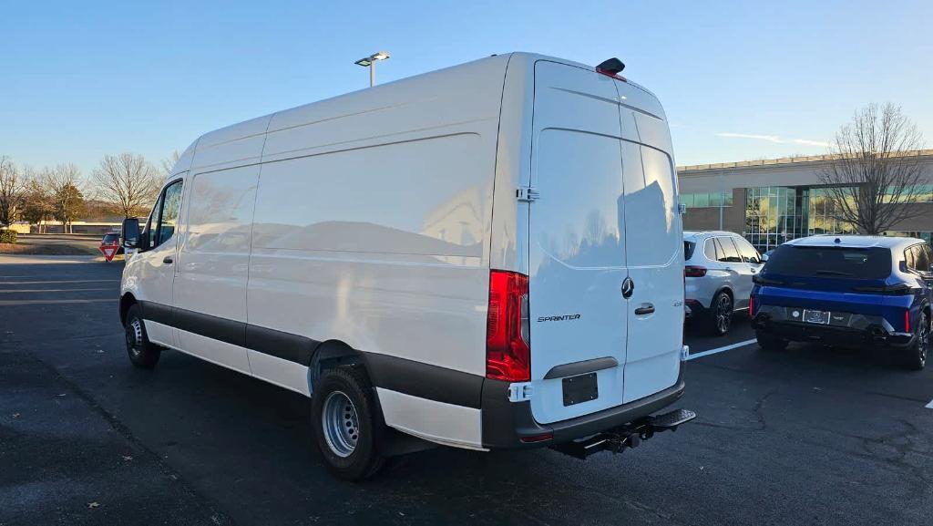 new 2024 Mercedes-Benz Sprinter 4500 car, priced at $74,415