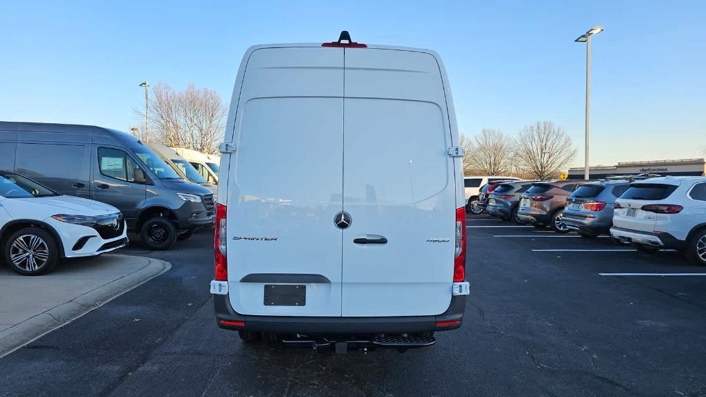 new 2024 Mercedes-Benz Sprinter 4500 car