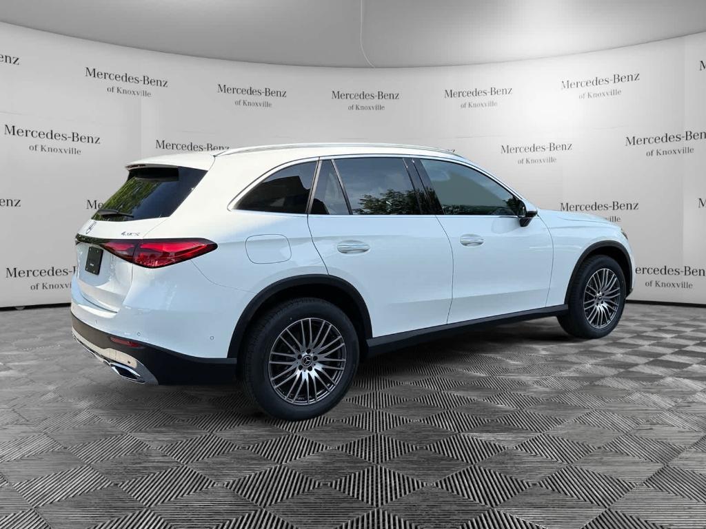 new 2025 Mercedes-Benz GLC 300 car, priced at $63,775