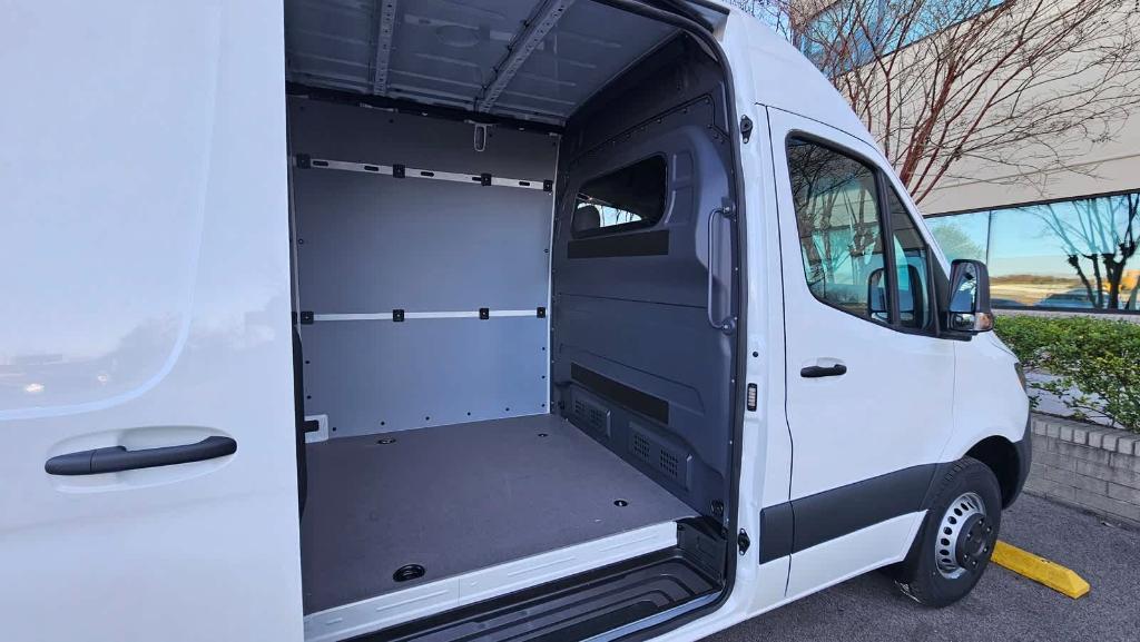 new 2024 Mercedes-Benz Sprinter 3500 car, priced at $71,794