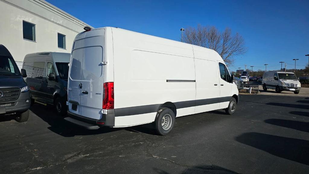 new 2024 Mercedes-Benz Sprinter 3500 car, priced at $71,794