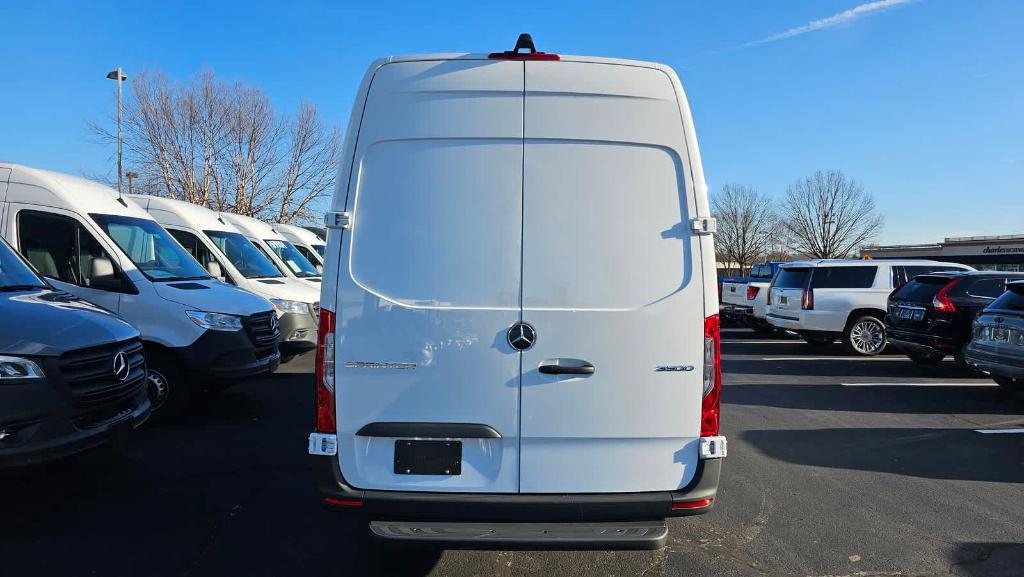 new 2024 Mercedes-Benz Sprinter 3500 car