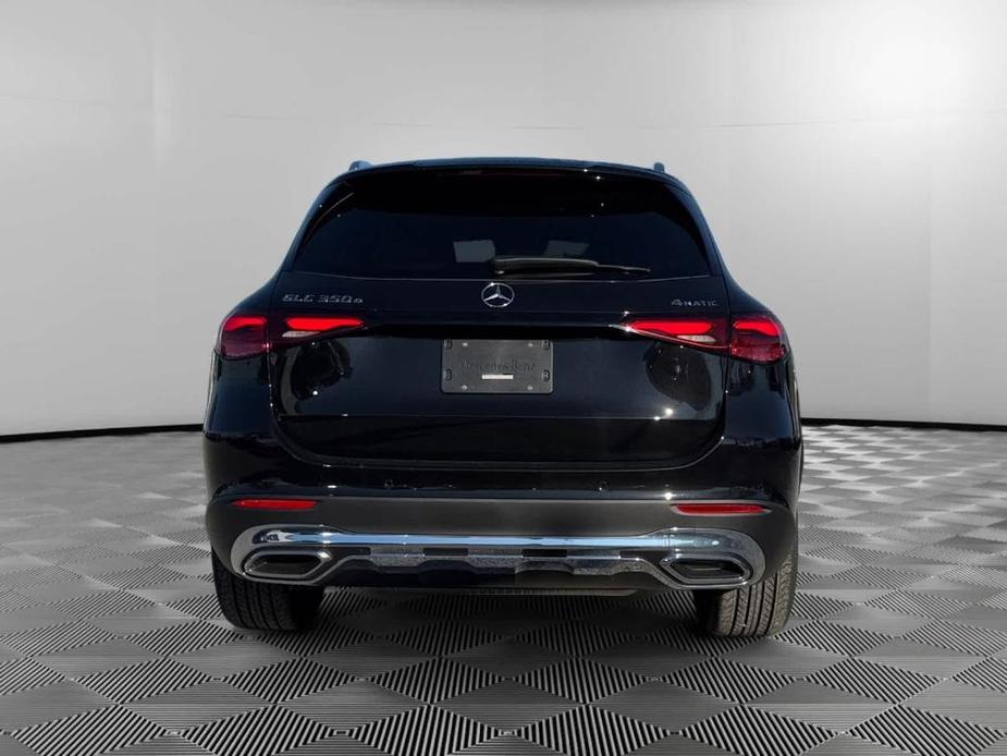 new 2025 Mercedes-Benz GLC 350e car