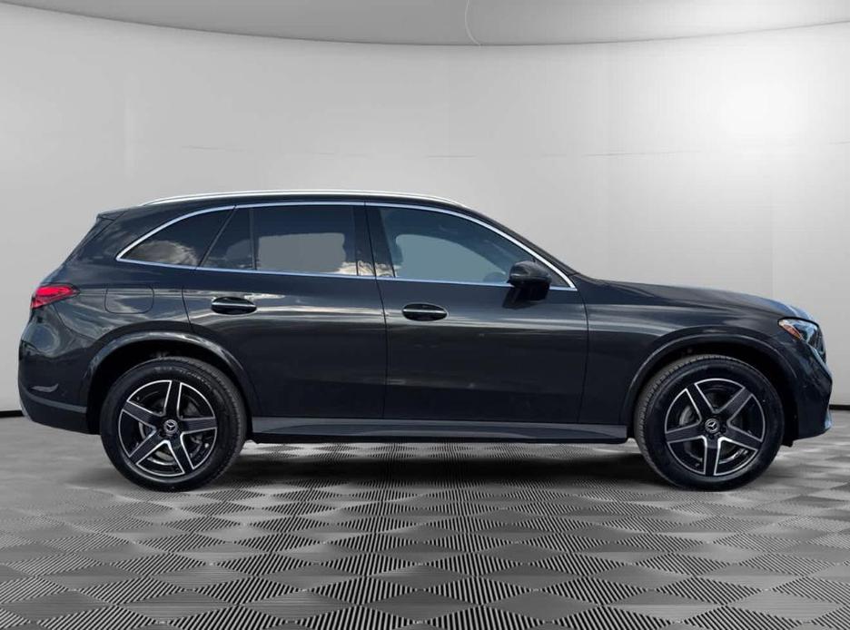 new 2025 Mercedes-Benz GLC 300 car, priced at $60,585