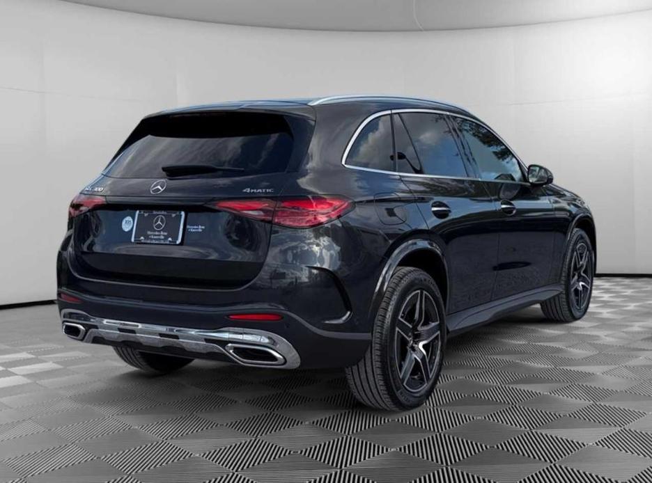 new 2025 Mercedes-Benz GLC 300 car, priced at $60,585