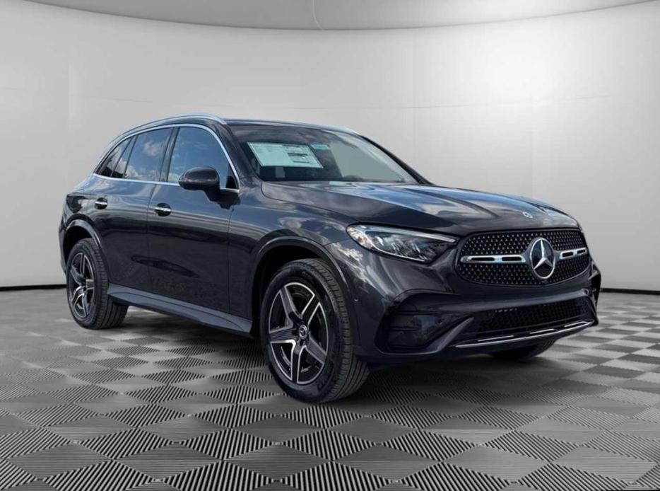 new 2025 Mercedes-Benz GLC 300 car, priced at $60,585