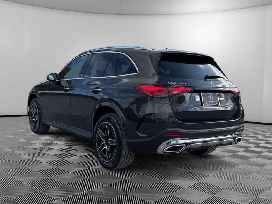 new 2025 Mercedes-Benz GLC 300 car, priced at $60,585