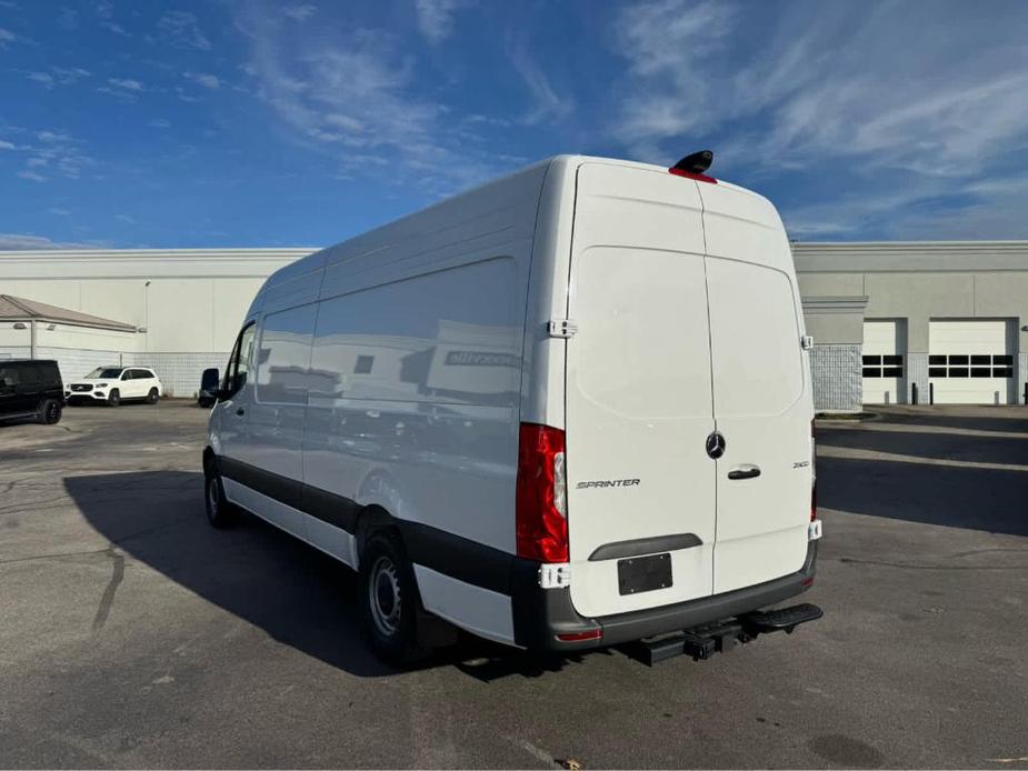 new 2025 Mercedes-Benz Sprinter 2500 car, priced at $66,951