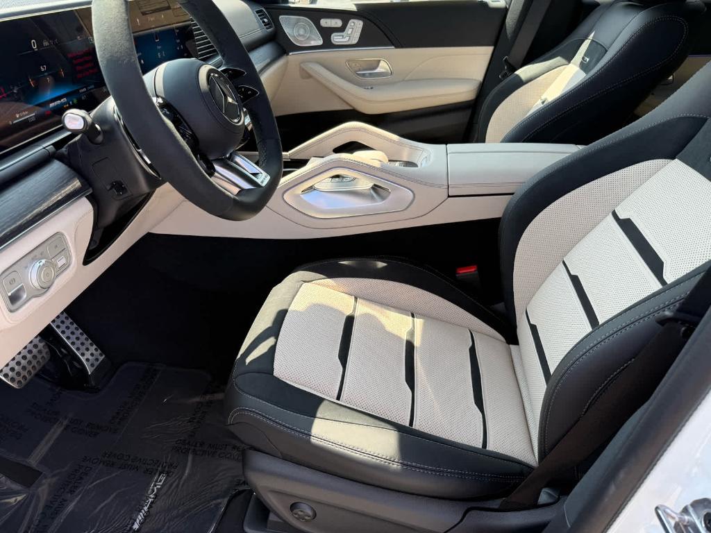new 2025 Mercedes-Benz AMG GLE 53 car, priced at $100,965