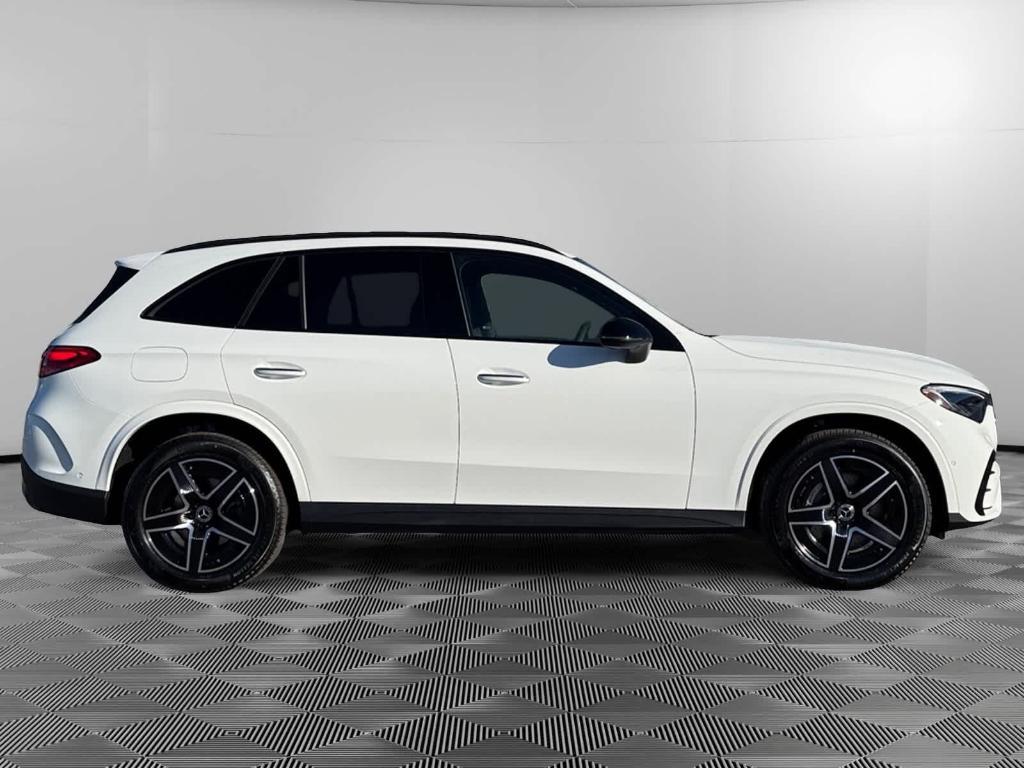 new 2025 Mercedes-Benz GLC 300 car, priced at $56,335