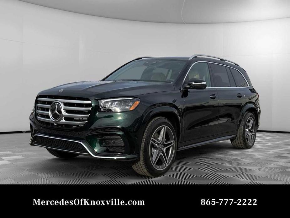 new 2025 Mercedes-Benz GLS 450 car