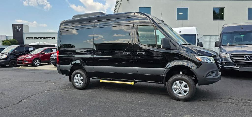 new 2024 Mercedes-Benz Sprinter 2500 car, priced at $86,443