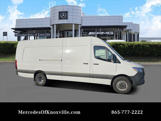 new 2024 Mercedes-Benz Sprinter 4500 car