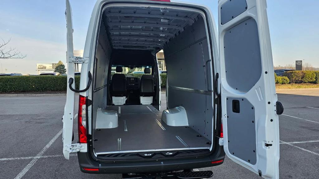 new 2024 Mercedes-Benz Sprinter 4500 car