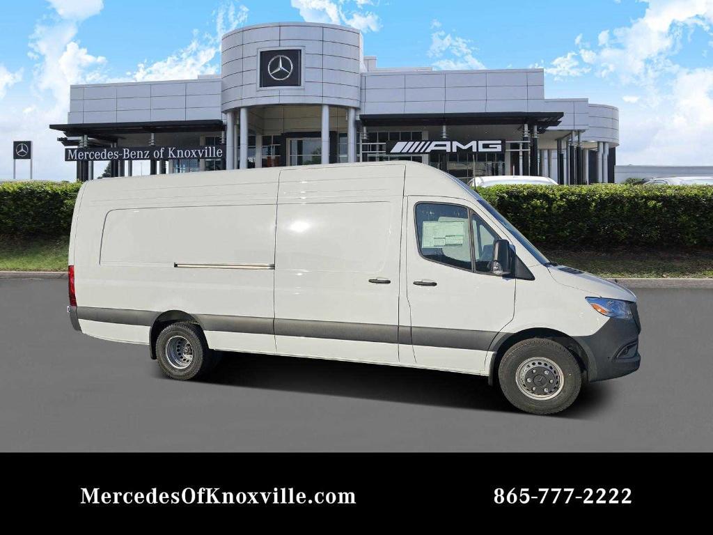 new 2024 Mercedes-Benz Sprinter 4500 car, priced at $78,907