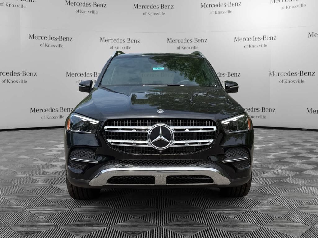 new 2025 Mercedes-Benz GLE 450 car, priced at $73,965