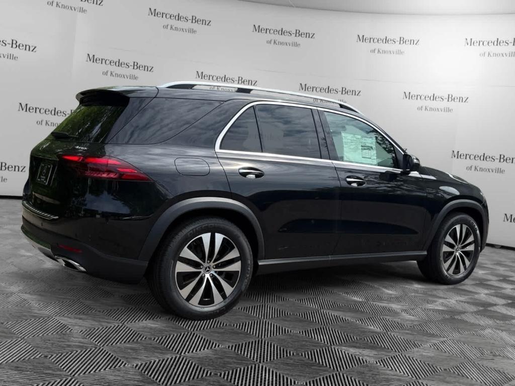 new 2025 Mercedes-Benz GLE 450 car, priced at $73,965