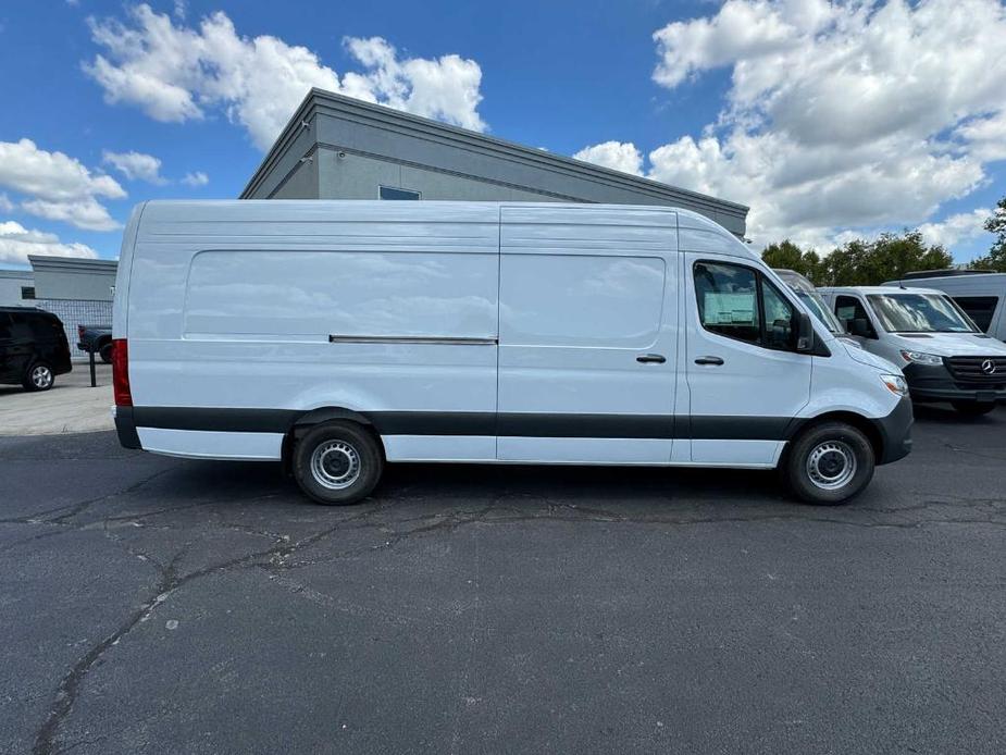 new 2025 Mercedes-Benz Sprinter 2500 car, priced at $63,714