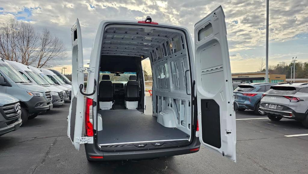 new 2024 Mercedes-Benz Sprinter 2500 car, priced at $59,989