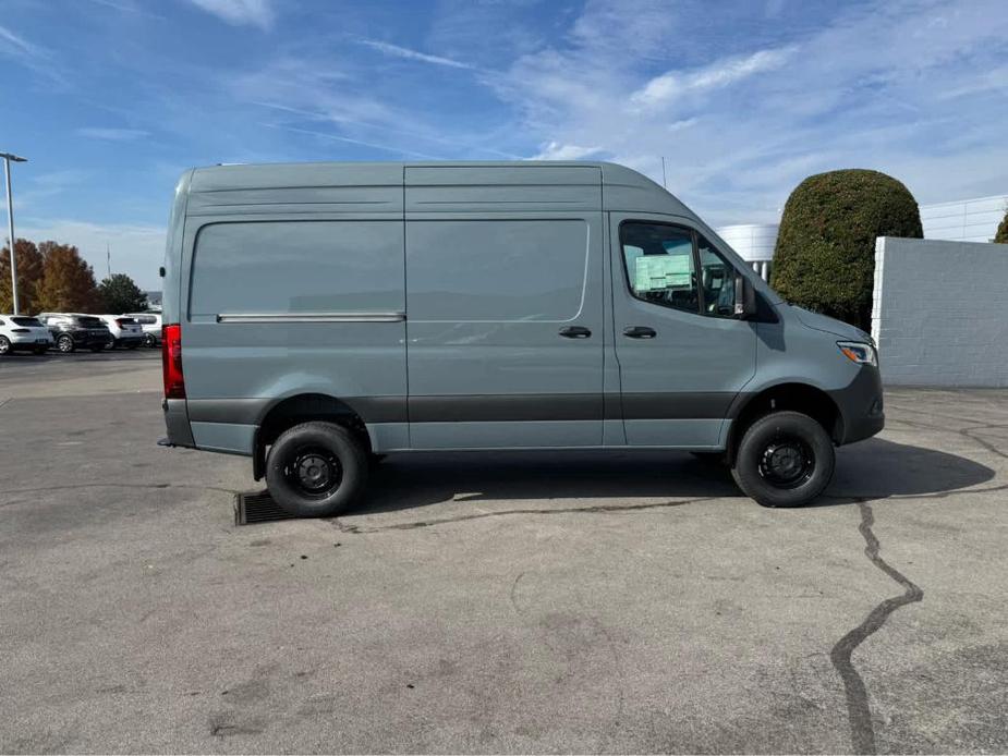 new 2025 Mercedes-Benz Sprinter 2500 car, priced at $76,911