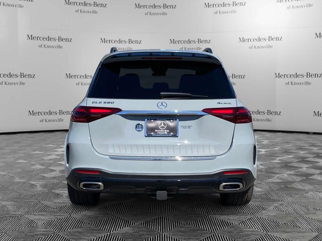 new 2025 Mercedes-Benz GLE 580 car, priced at $102,280
