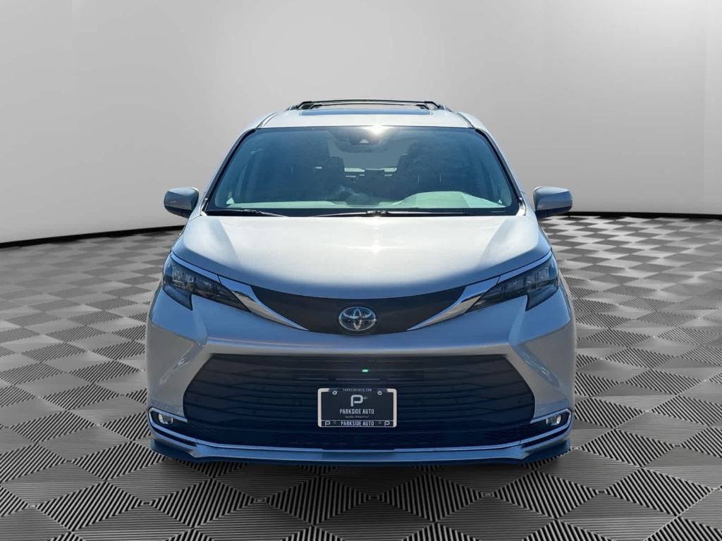 used 2024 Toyota Sienna car, priced at $46,500