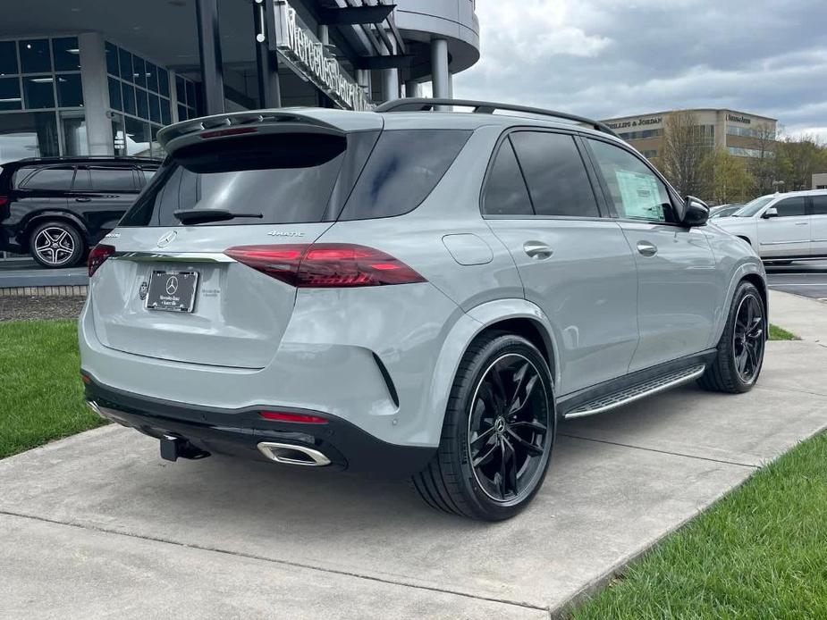 new 2024 Mercedes-Benz GLE 580 car