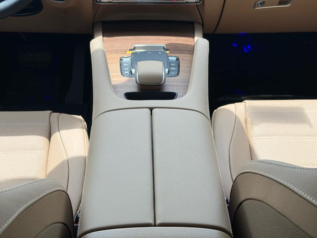 new 2025 Mercedes-Benz GLE 450e car, priced at $84,500