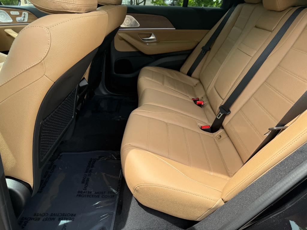 new 2025 Mercedes-Benz GLE 450e car, priced at $84,500