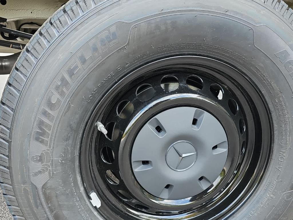 new 2026 Mercedes-Benz Sprinter 2500 car, priced at $75,896