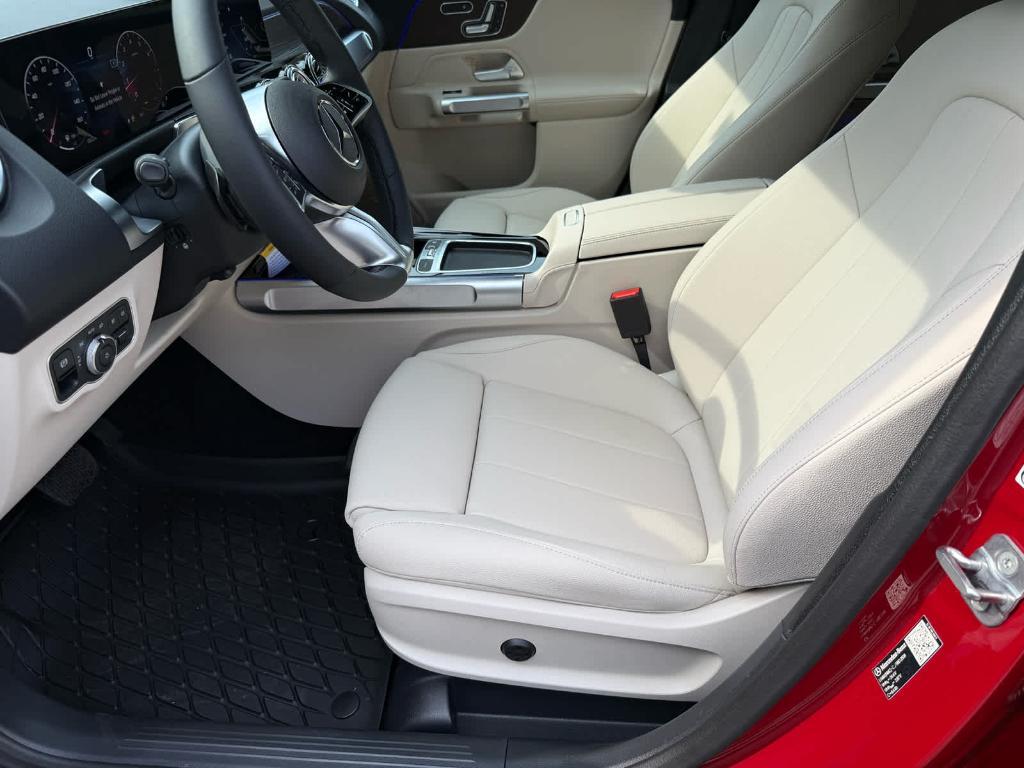 new 2026 Mercedes-Benz GLB 250 car, priced at $53,565