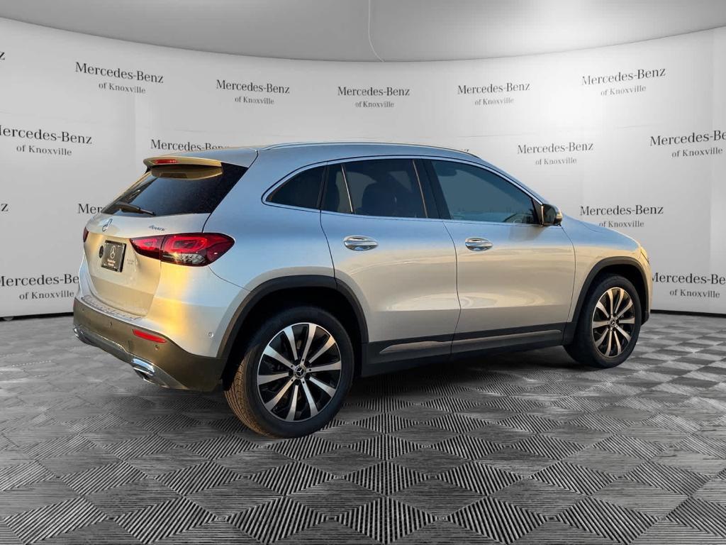 used 2021 Mercedes-Benz GLA 250 car, priced at $29,890
