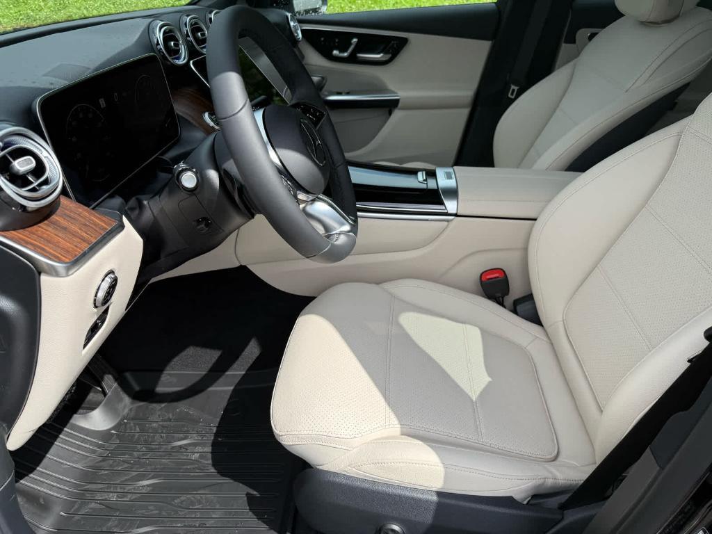 new 2025 Mercedes-Benz GLC 350e car, priced at $67,925