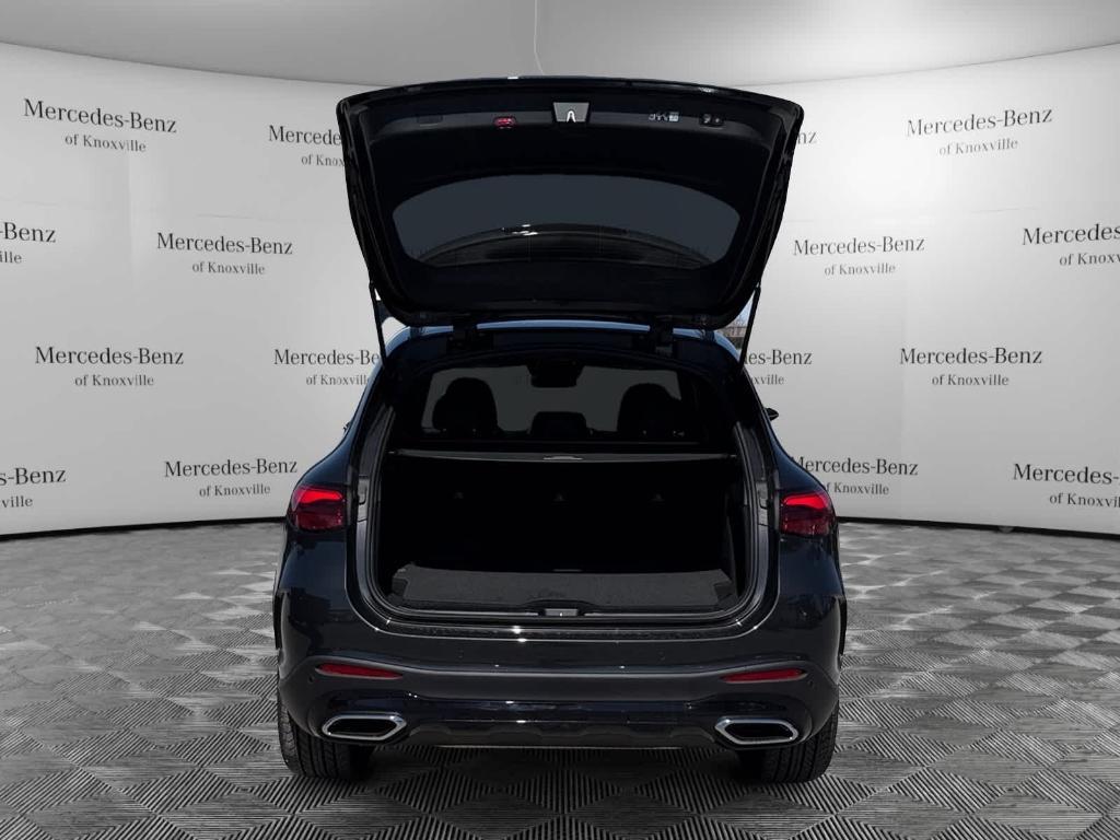 new 2025 Mercedes-Benz GLC 350e car, priced at $69,795