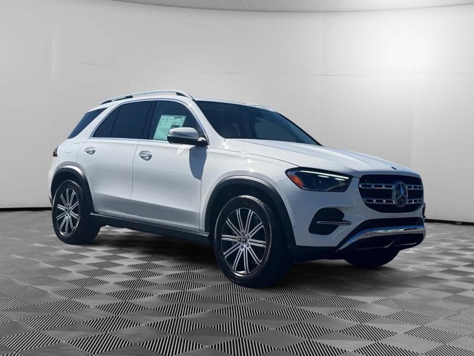 new 2025 Mercedes-Benz GLE 350 car, priced at $67,135