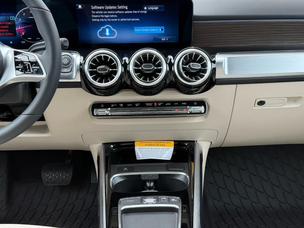 used 2026 Mercedes-Benz GLB 250 car, priced at $51,000