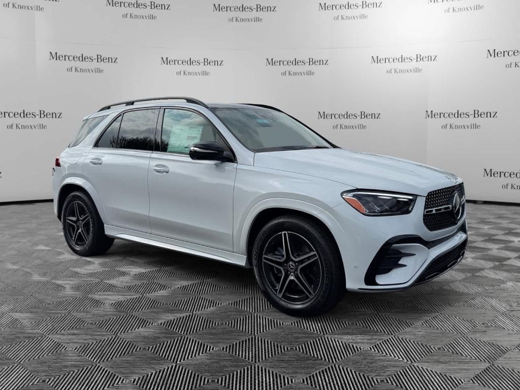 new 2025 Mercedes-Benz GLE 450 car, priced at $84,530
