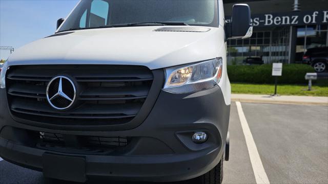 new 2024 Mercedes-Benz Sprinter 4500 car