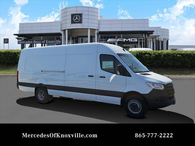 new 2024 Mercedes-Benz Sprinter 4500 car