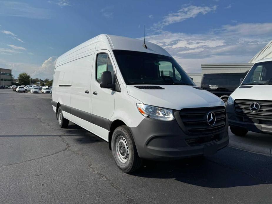 new 2025 Mercedes-Benz Sprinter 2500 car, priced at $60,946