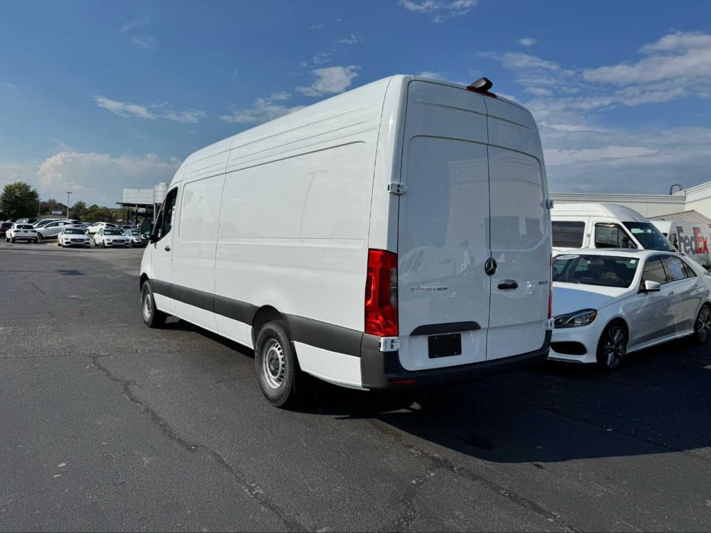 new 2025 Mercedes-Benz Sprinter 2500 car, priced at $60,946