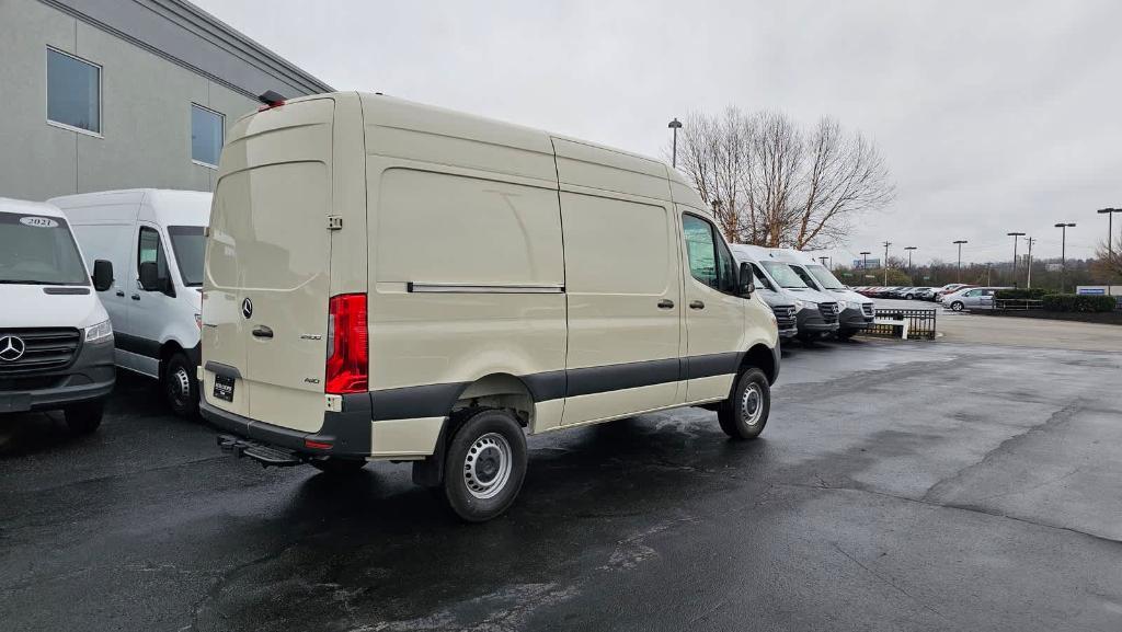 new 2024 Mercedes-Benz Sprinter 2500 car