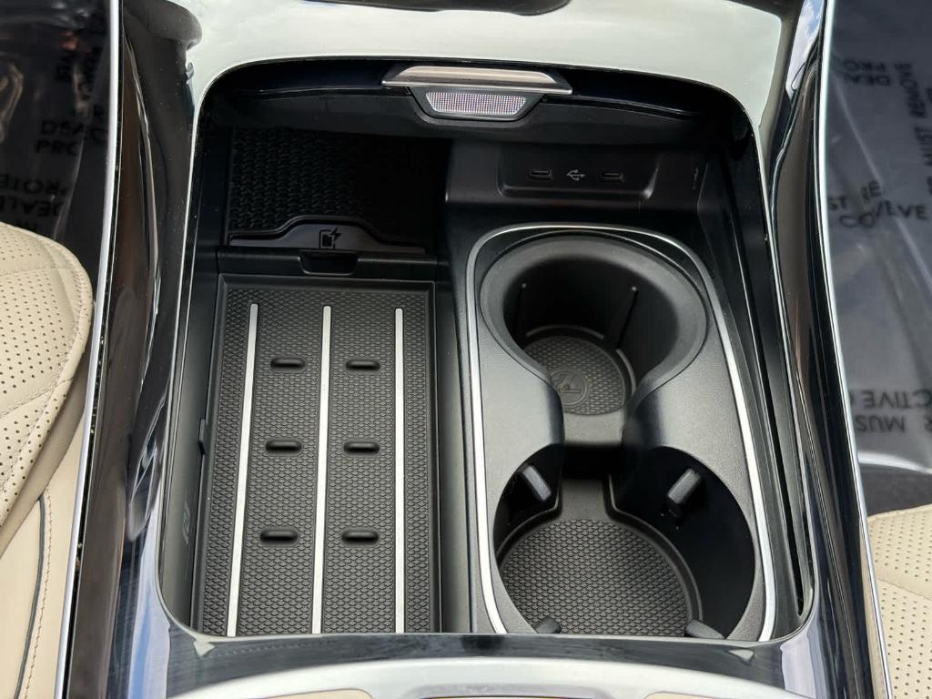 used 2022 Mercedes-Benz S-Class car, priced at $75,900
